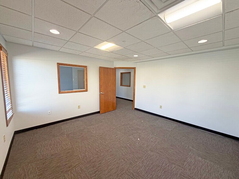 More Photos Of 449 E Suber Rd, Greer Warehouse For Sale