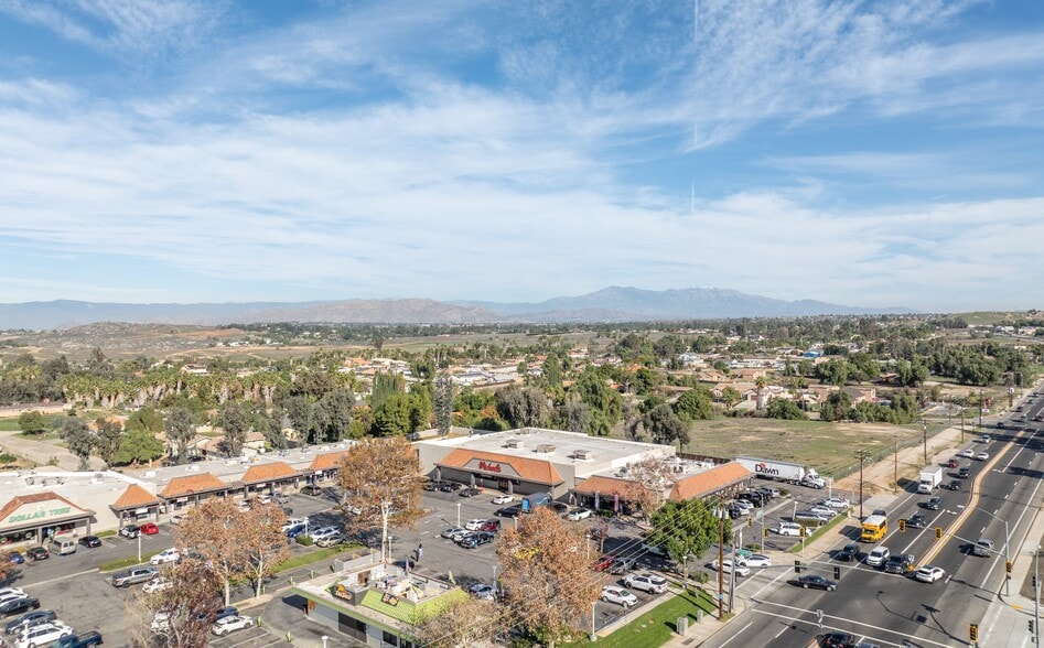 More Photos Of 17022-17736 Van Buren Blvd, Riverside Unknown For Lease