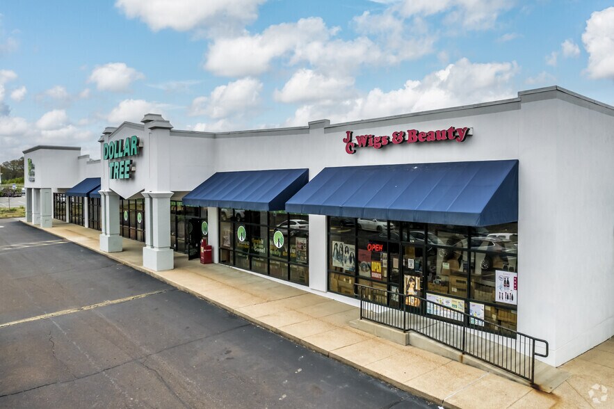 More Photos Of 100-126 Northwest Plaza Dr, Senatobia Unknown For Lease