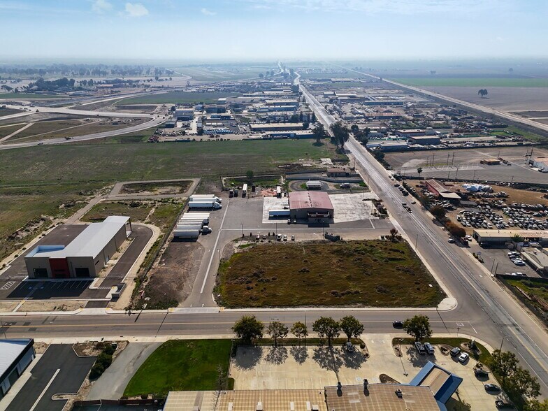 More Photos Of 3550 S K St, Tulare Industrial For Sale