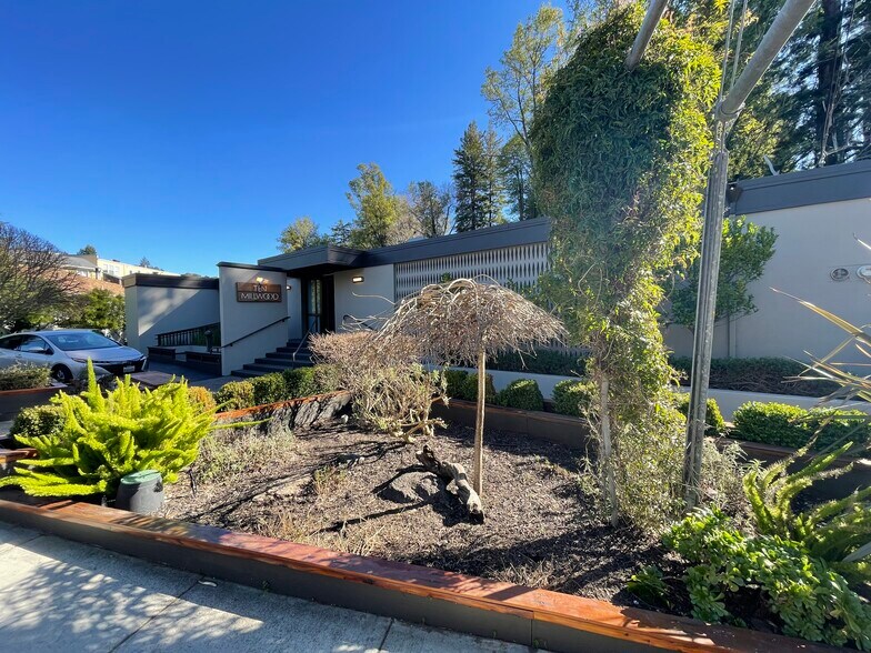 More Photos Of 10 Millwood St, Mill Valley Medical For Sale