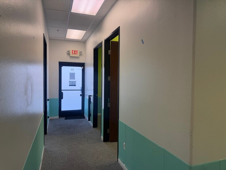 More Photos Of 3660 N Rancho Dr, Las Vegas Medical For Sale