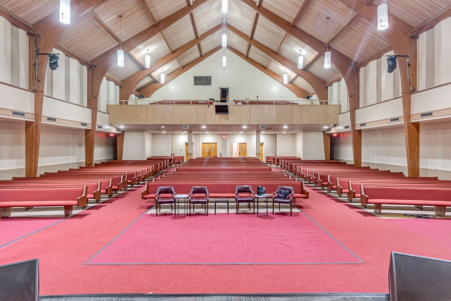 Primary Photo Of 906 Avenue A, Katy Schools For Sale