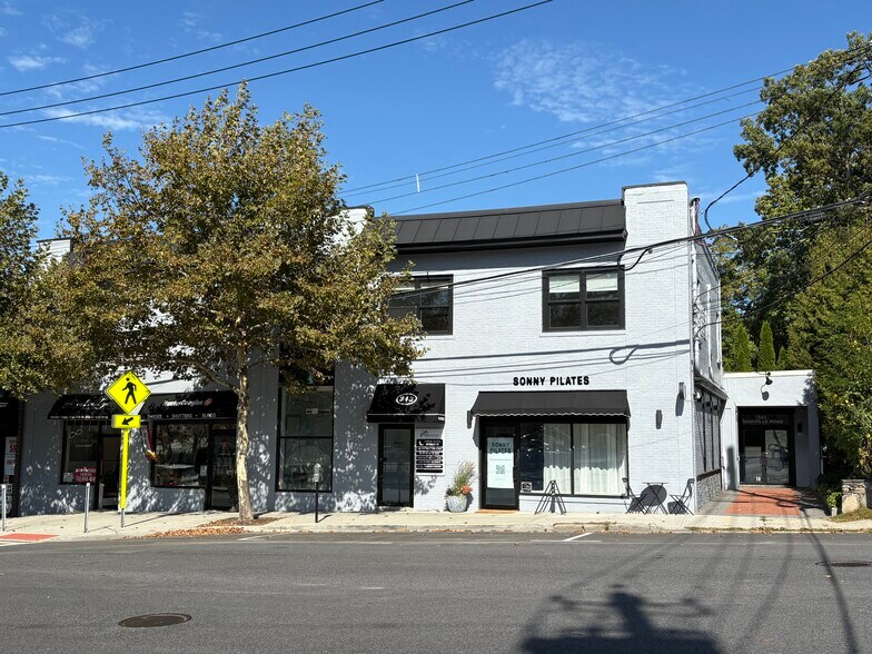 Primary Photo Of 343 Manville Rd, Pleasantville Loft Creative Space For Lease