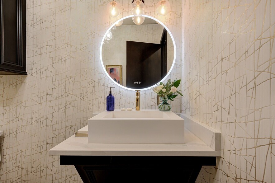 More Photos Of 2917 NW 156th St, Edmond Office Residential For Lease