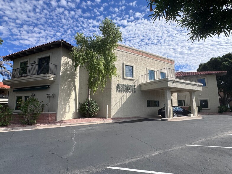 More Photos Of 6613 N Scottsdale Rd, Scottsdale Office For Sale