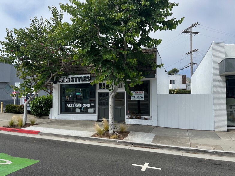 Primary Photo Of 3135 E Coast Hwy, Corona Del Mar General Retail For Lease