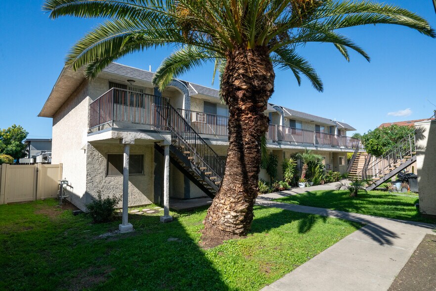 More Photos Of 5791 Kingman Ave, Buena Park Apartments For Sale