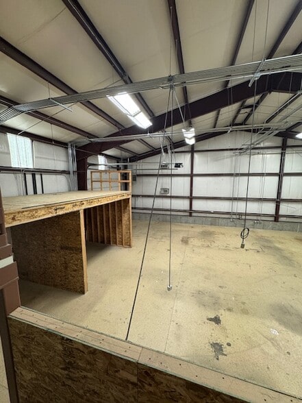 More Photos Of 2399 E 24th N, Idaho Falls Manufacturing For Lease