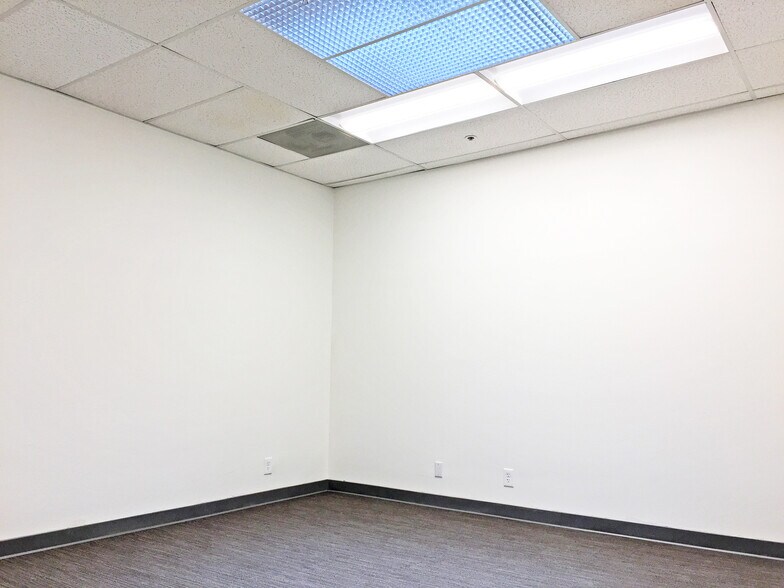 More Photos Of 1405-1417 Addison St, Berkeley General Retail For Lease