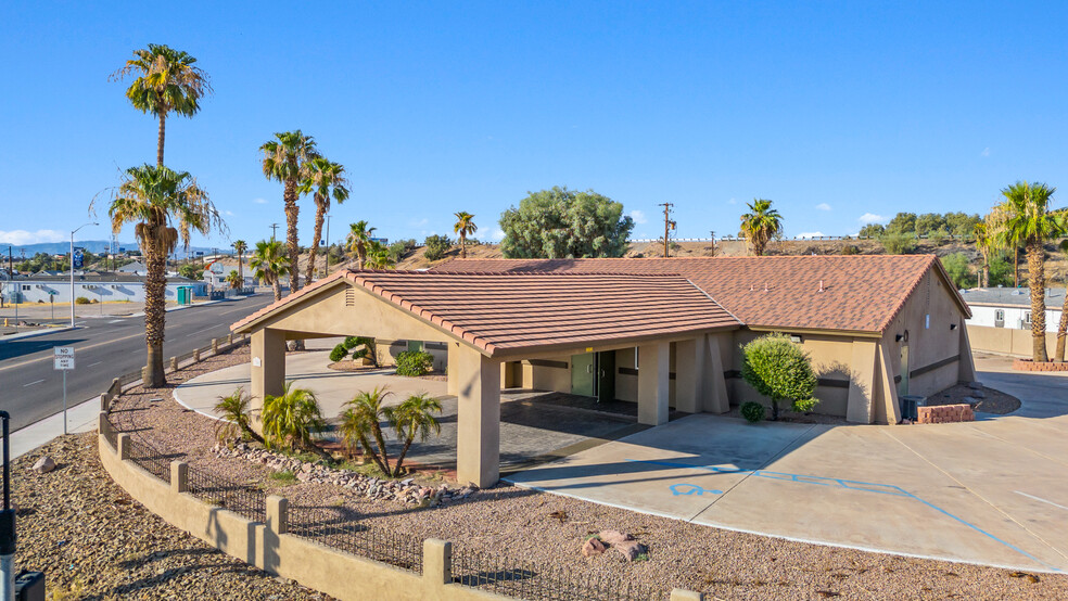 Primary Photo Of 1701 Needles Hwy, Needles Office For Sale