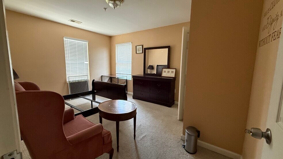More Photos Of 5212 Astor Pl SE, Washington Assisted Living For Lease