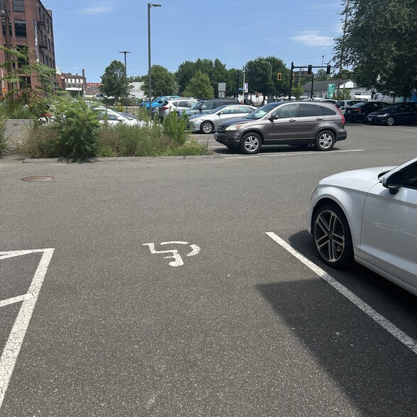 More Photos Of 208 Race St, Holyoke Office For Sale