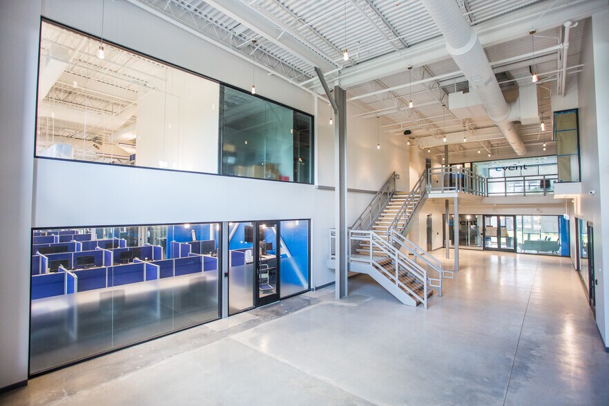 More Photos Of 4001 W Parmer Ln, Austin Office For Lease