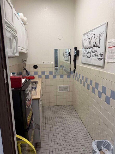 More Photos Of 1114 N 3rd St, Coeur d'Alene General Retail For Lease