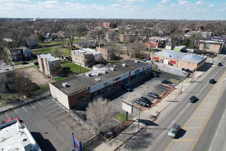 More Photos Of 6230 S Ashland Ave, Chicago General Retail For Lease