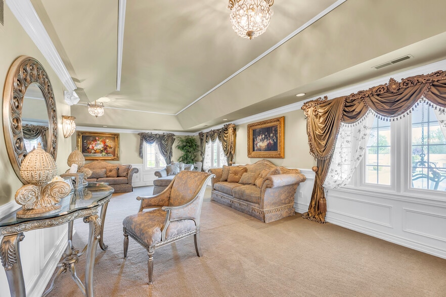 More Photos Of 4860 E 13 Mile Rd, Warren Lodge Meeting Hall For Sale