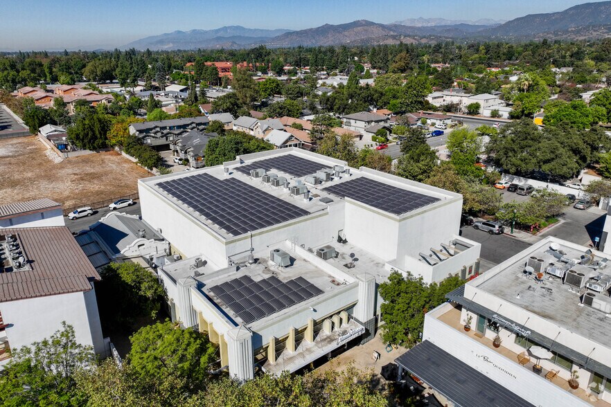 More Photos Of 450 W 2nd St, Claremont Movie Theatre For Sale