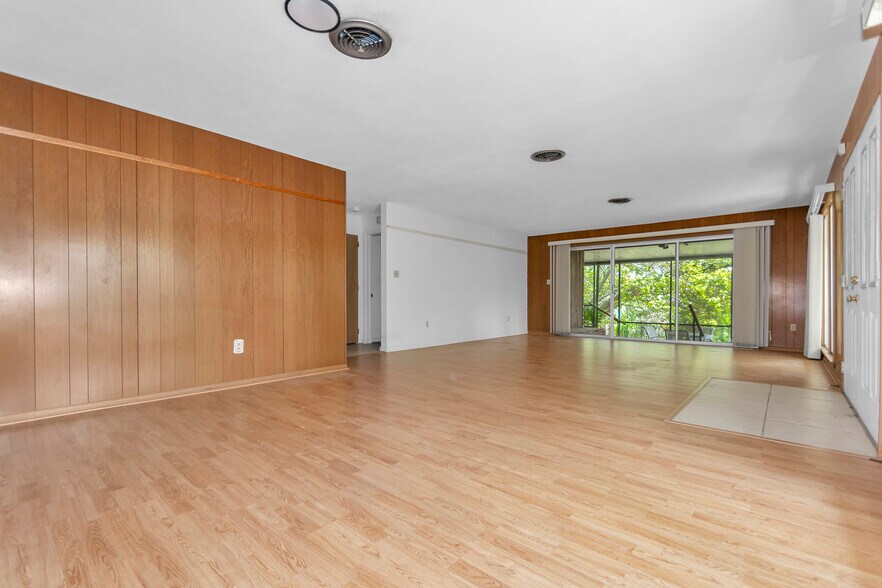 More Photos Of 625 E Melbourne Ave, Melbourne Land For Sale