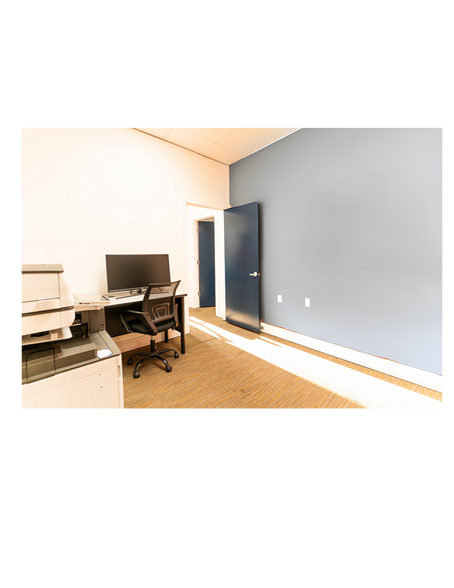 More Photos Of 1105 Belleview St, Columbia Office For Lease