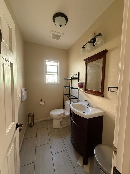 More Photos Of 33 E 4th Ave, San Mateo Office For Lease