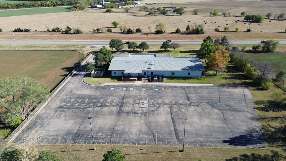 More Photos Of 12420 W K 42 Hwy, Wichita Office Residential For Sale