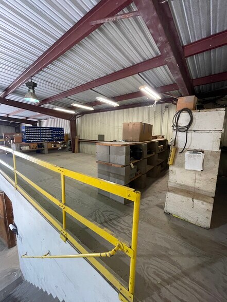 More Photos Of 1013 Bert St, La Place Warehouse For Sale