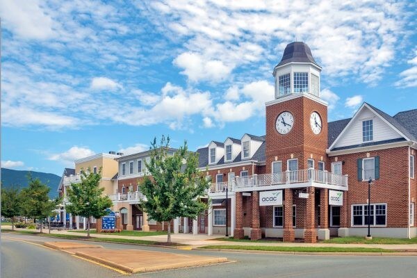 More Photos Of 1005 Heathercroft Cir, Crozet Apartments For Lease