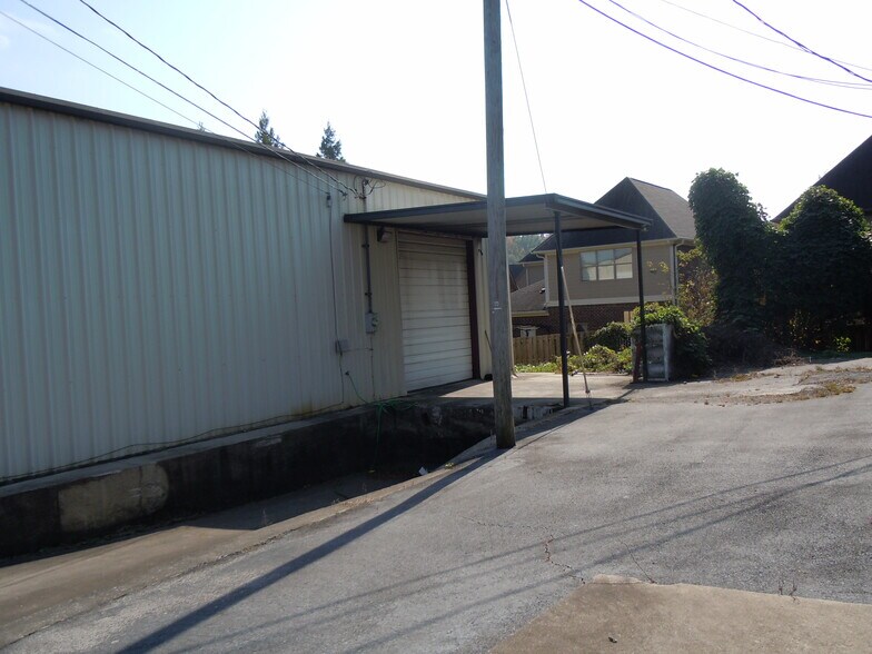 More Photos Of 1805 Tin Valley Cir, Birmingham Warehouse For Lease