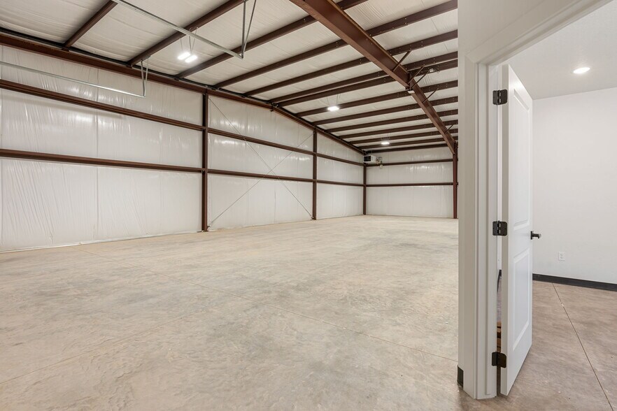 More Photos Of 2351 W 850 N, Cedar City Warehouse For Lease