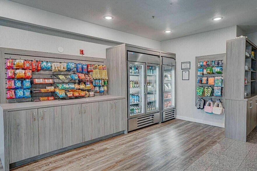 More Photos Of 3430 NE Hwy 101, Lincoln City Hospitality For Sale