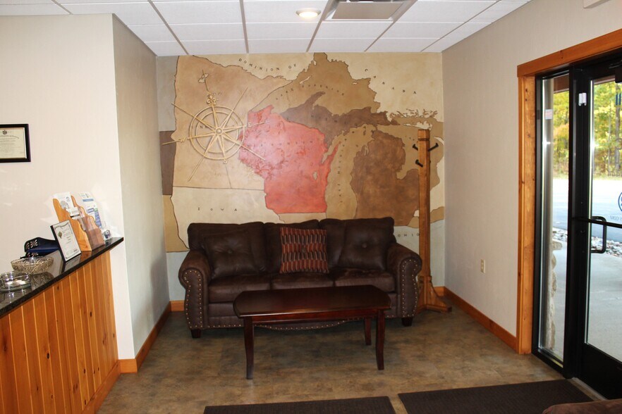More Photos Of 9559 Bolger Lake Rd, Minocqua Office For Sale