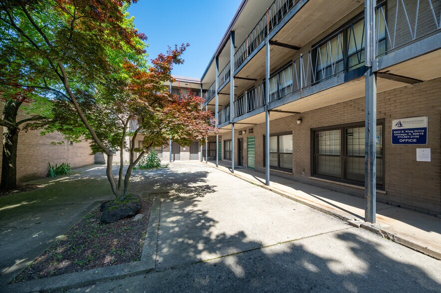 More Photos Of 8222 S Martin Luther King Dr, Chicago Apartments For Sale