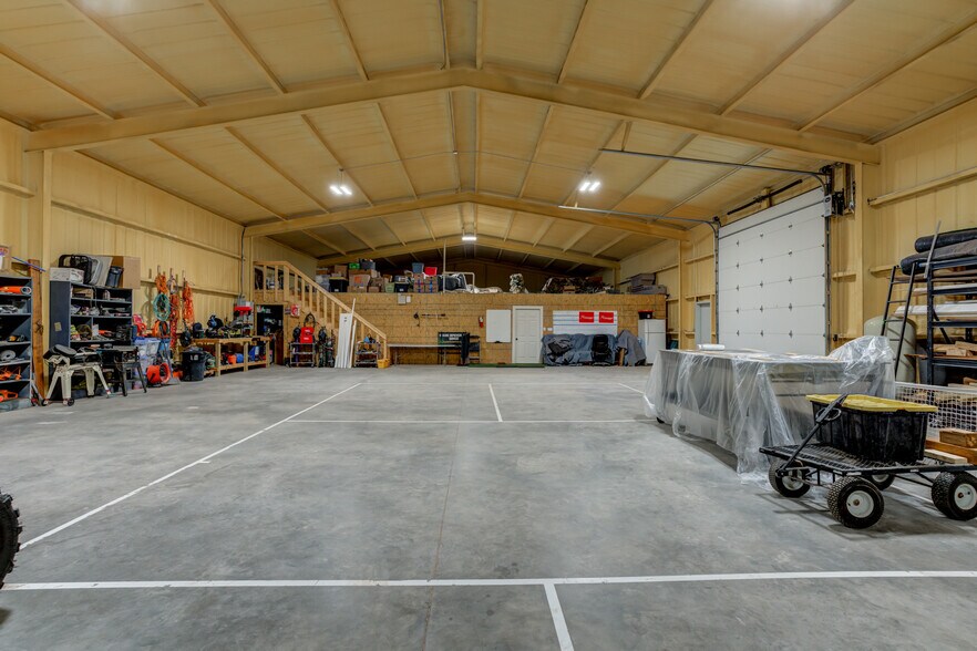 More Photos Of 604 E County Road 7200, Lubbock Office Residential For Sale