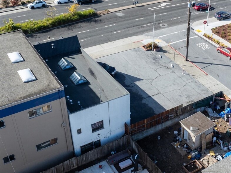 More Photos Of 292 El Camino Real, San Bruno Storefront For Sale
