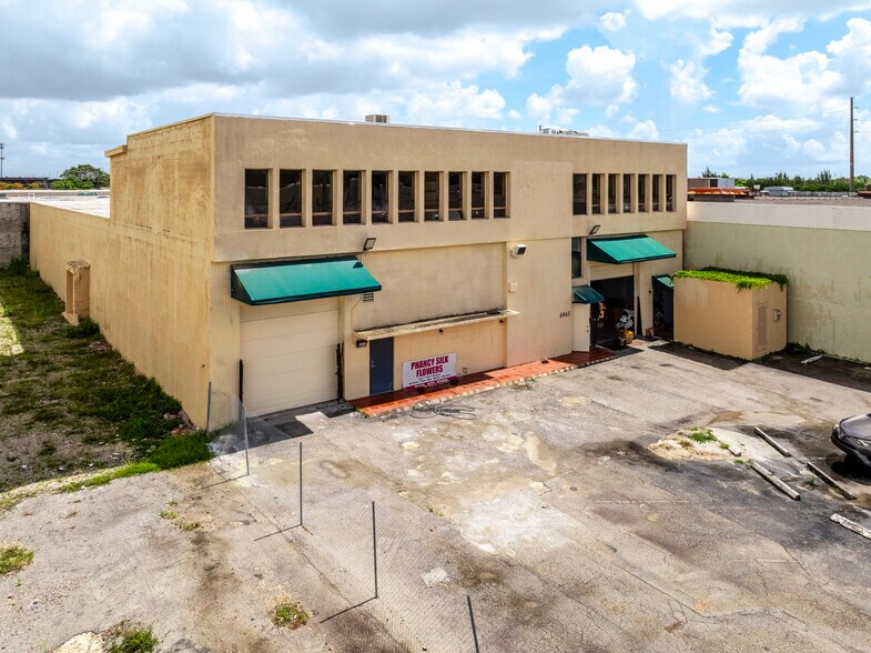More Photos Of 6965 NW 46th St, Miami Warehouse For Sale