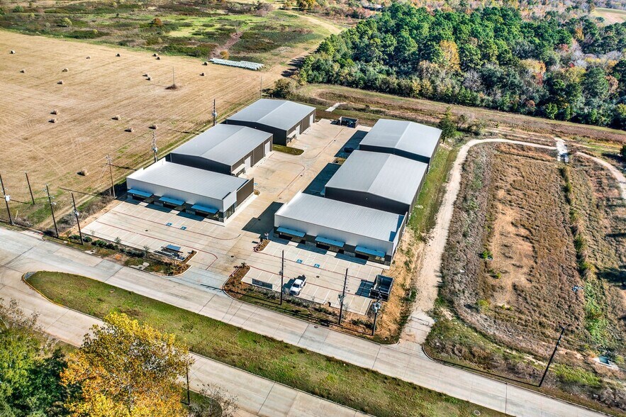 More Photos Of 22808 Hufsmith Kohrville Rd, Tomball Unknown For Lease