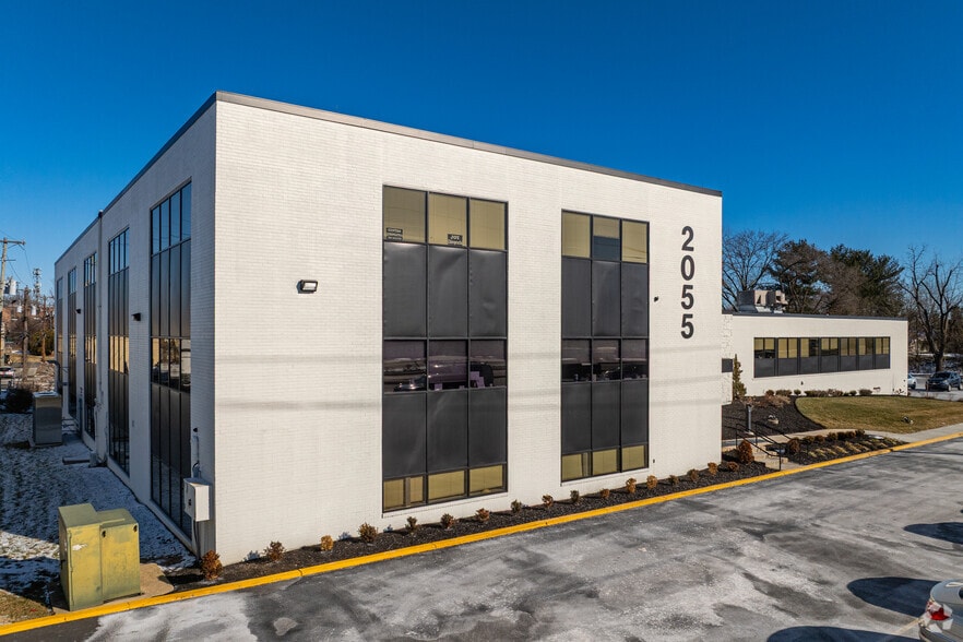 More Photos Of 2055 Limestone Rd, Wilmington Medical For Lease