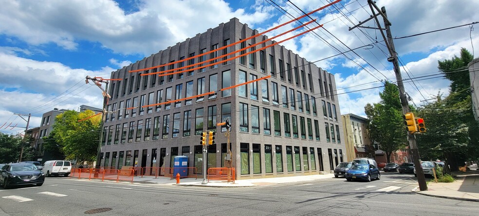 Primary Photo Of 2201 Frankford Ave, Philadelphia Apartments For Lease