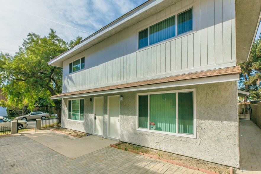 More Photos Of 11525 Haro Ave, Downey Multifamily For Sale