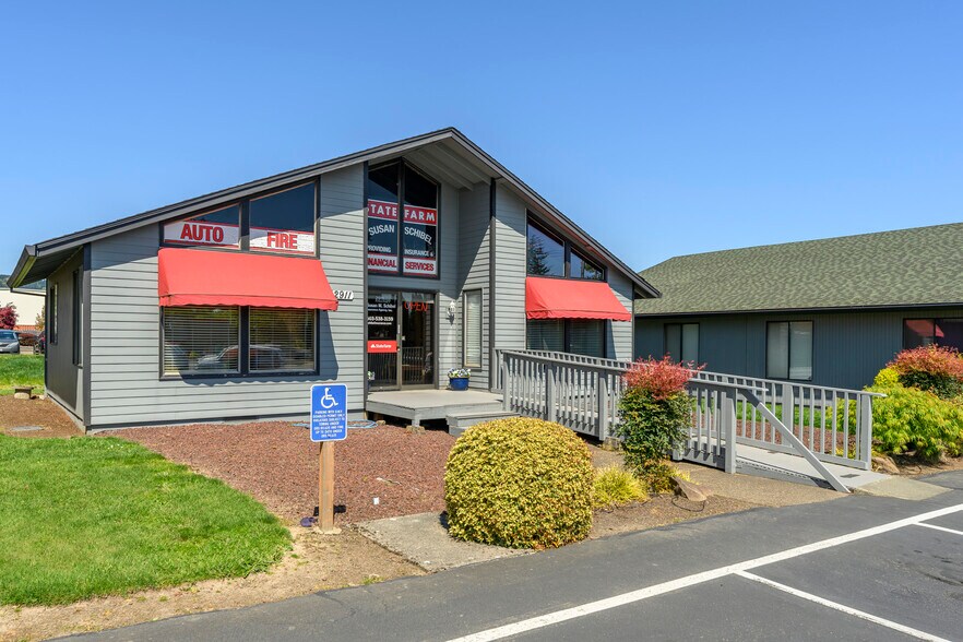 More Photos Of 2911 E Portland Rd, Newberg Office For Sale