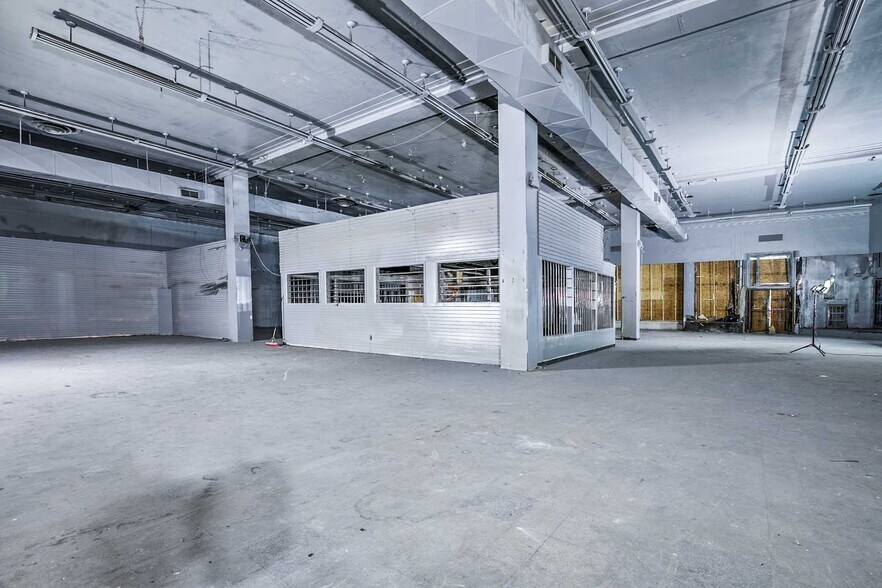 More Photos Of 1901 3rd Ave N, Birmingham Office For Sale