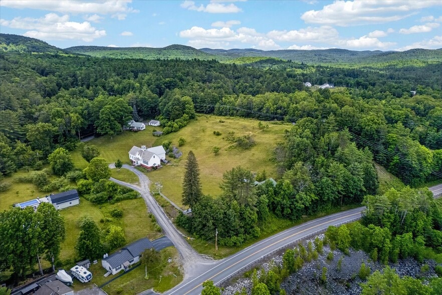 More Photos Of 66 Duttonsville School dr, Cavendish Schools For Sale