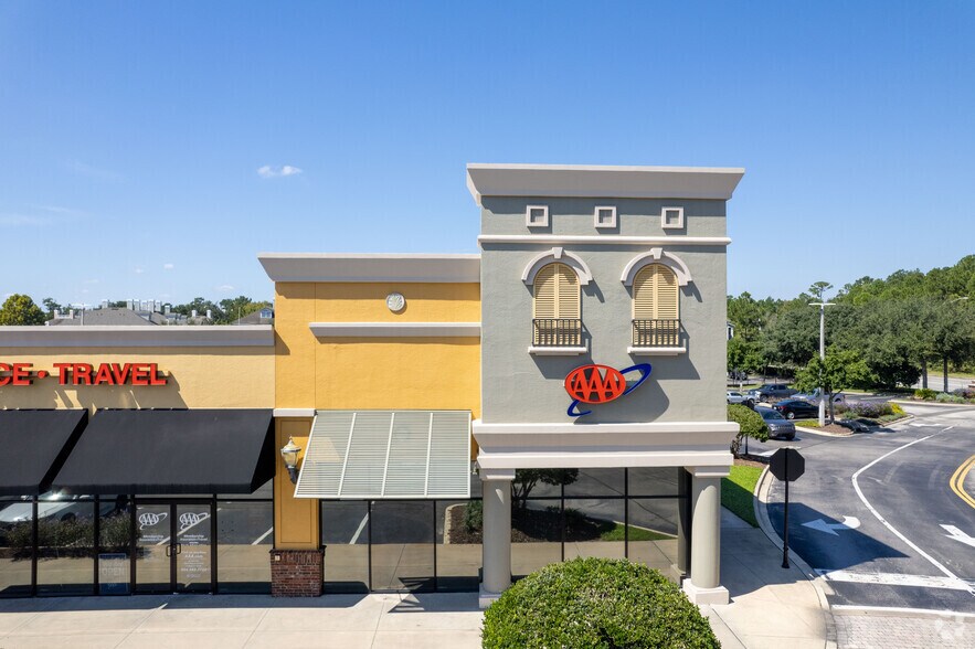 More Photos Of 4320 Deerwood Lake Pky, Jacksonville Storefront For Lease