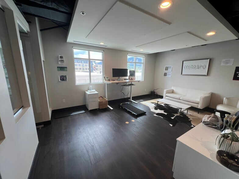 More Photos Of 3020 Carbon Pl, Boulder Office For Sale