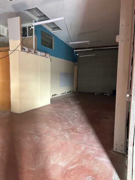 More Photos Of 1575 Roadrunner, Camp Verde Distribution For Lease