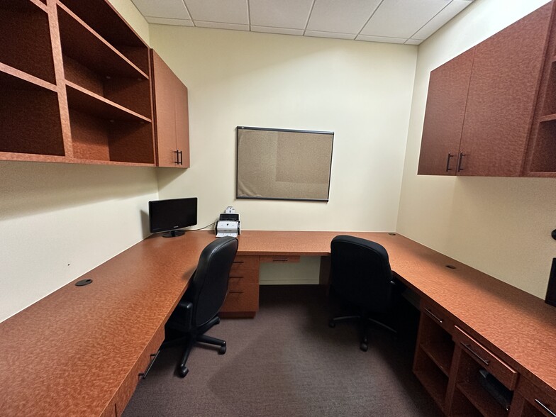 More Photos Of 4320 E Presidio St, Mesa Medical For Lease