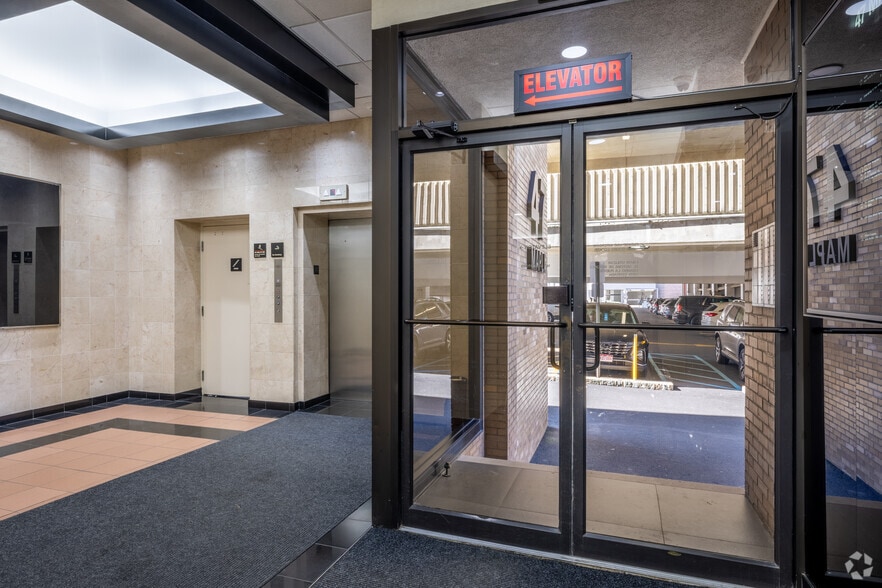 More Photos Of 47 Maple St, Summit Office For Lease