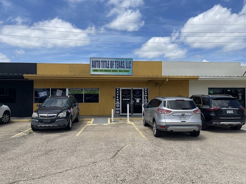 Primary Photo Of 2216 Thompson Rd, Richmond General Retail For Lease