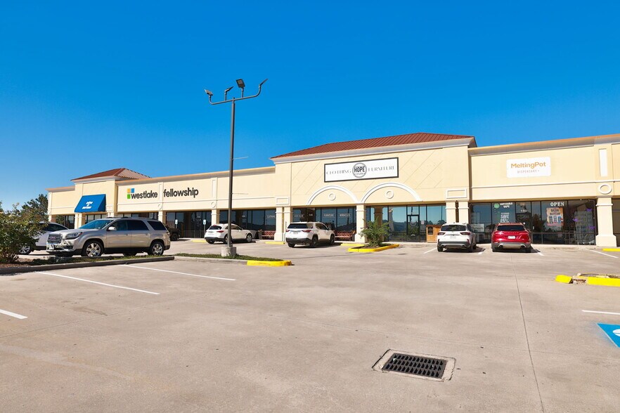 More Photos Of 19786 Highway 105 W, Montgomery Storefront For Sale